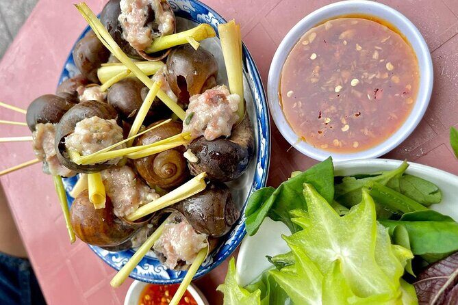 Private Saigon Food & Sight Experience On Scooter/Walking - The Full Experience: What to Expect