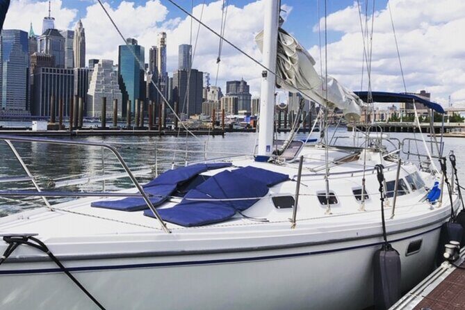 Private Sail New York with Brooklyn Sail (Reserve the entire boat) - The Itinerary: A Close-Up Tour of NYC’s Most Famous Landmarks