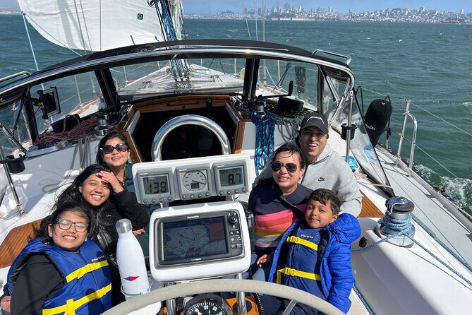 Private Sailboat Charter on San Francisco Bay - The Scenic Cityfront and Pier 39