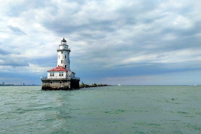 Private Sailing on Beautiful Lake Michigan - Navy Pier, Chicago - The Review Summary from Travelers