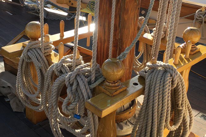 Private Sailing Tour -2 Hour (Up to 12 Passengers) - The Experience: What to Expect on This Two-Hour Private Sailing Adventure