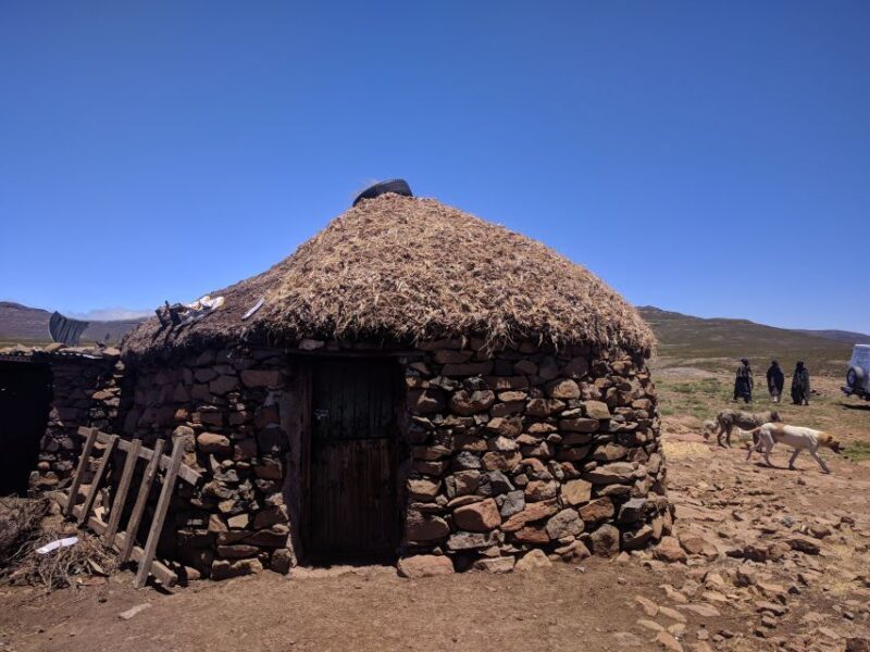 Private Sani Pass Classic Tour: High value for money - About the guides and experience quality