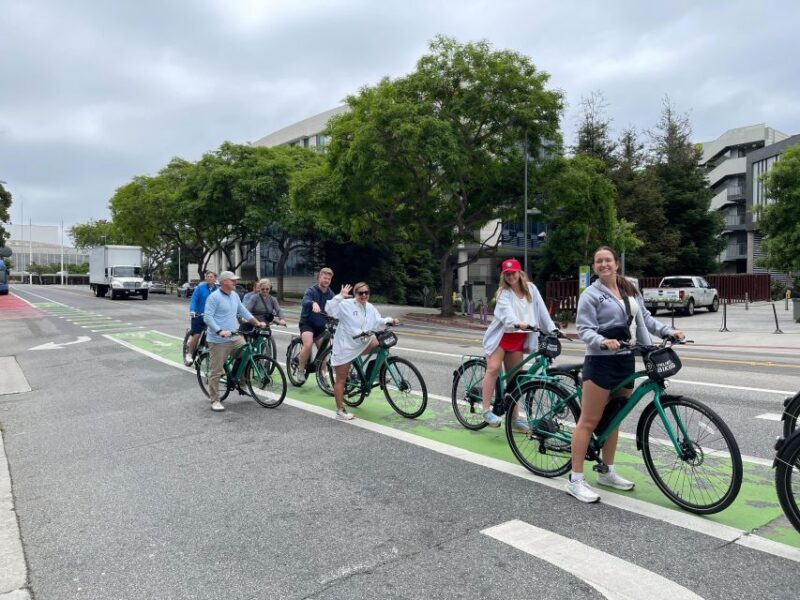 Private Santa Monica and Venice Beach Bike Tour - Marina del Rey and Art Walls