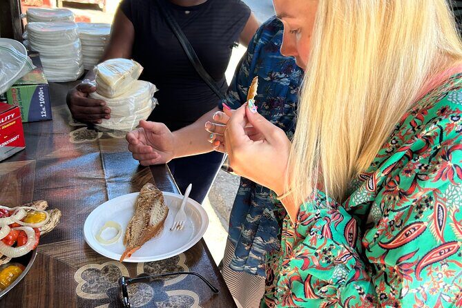 Private Seafood Tour and Floyds Pelican Bar or Black River Safari - The Sum Up