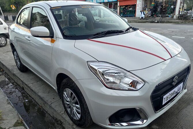 Private Sedan Cab to and from Srinagar Airport and Dal Lake - The Cost-Benefit Analysis