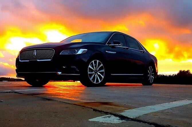 Private Sedan Transfer from Chicago Downtown to O`Hare airport - Key Points