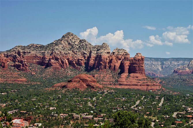 PRIVATE Sedona Jeep Tour On-Road - Red Rock Highlights - A Closer Look at the Sedona Jeep Tour Experience
