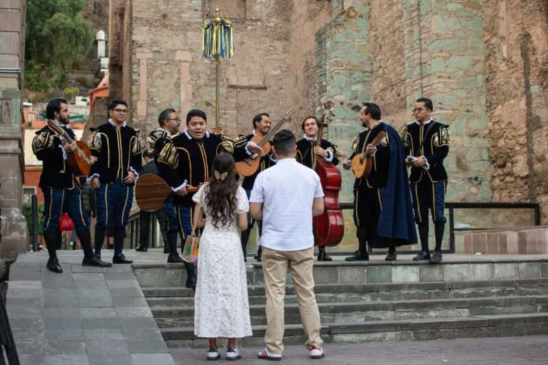Private serenade in Guanajuato with the musical group "La Estudiantina" - An In-Depth Look at the Guanajuato Serenade Experience