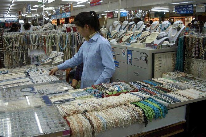 Private Shanghai Ultimate Flexible Shopping Tour: 4 or 8-hour Options - Who Should Consider This Tour?