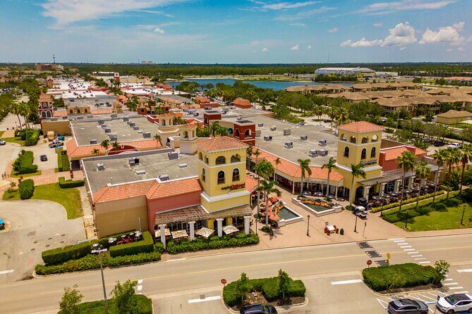 Private Shopping Tour from Fort Myers Hotels to Miromar Outlets - An In-Depth Look at the Private Shopping Tour