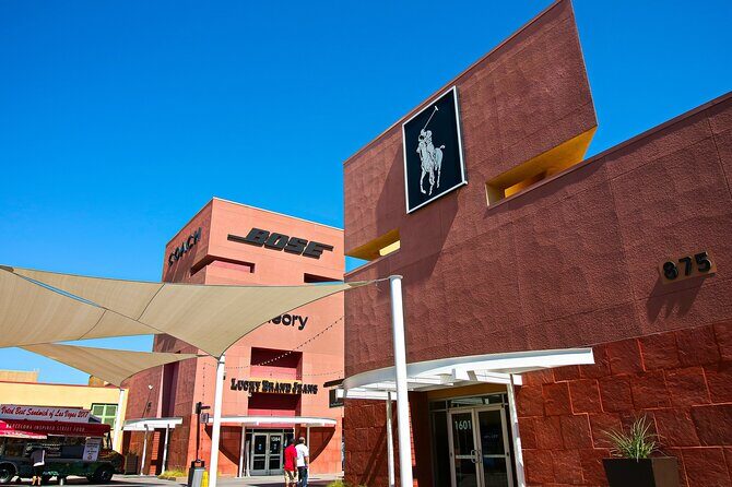 Private Shopping Tour from Las Vegas to North Premium Outlets - Who Is This Tour Best For?