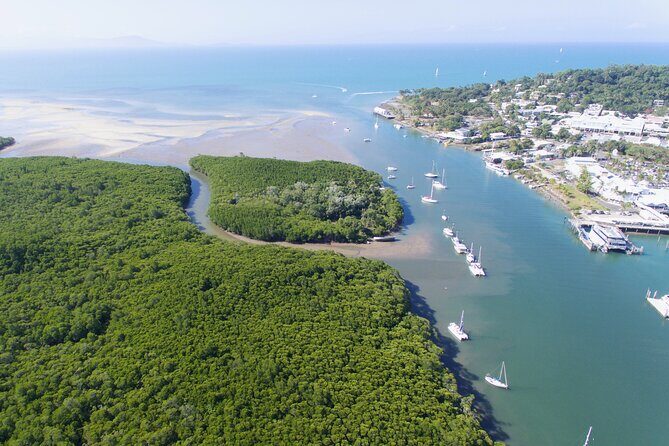 Private Shore Tour: Seafood Sail Cruise Port Douglas - Key Points