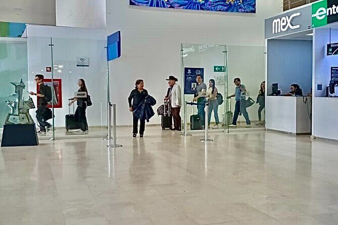 Private shuttle service at Oaxaca Airport Hotel - The Practicalities