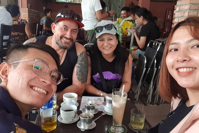 Private sight-seeing motorbike tour with local expert/student in HCMC - The Sum Up