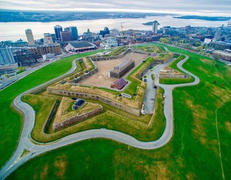 Private Sightseeing Halifax City with Peggy's Cove Visit - What Makes This Tour Stand Out