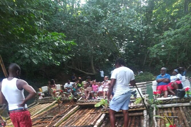 Private Sightseeing Tour in & Around Ocho Rios - Food and Refreshments