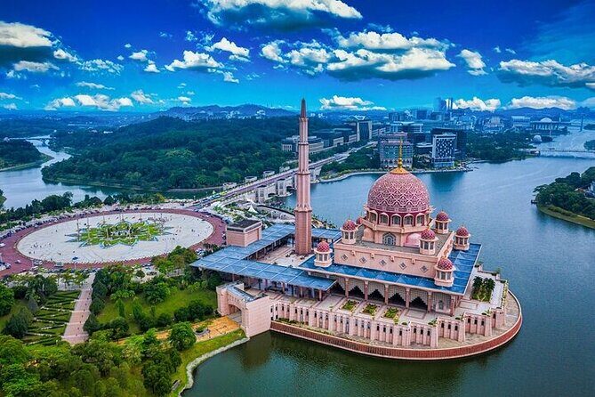 Private Sightseeing Tour Visit in Putrajaya from Kuala Lumpur - The Itinerary in Detail