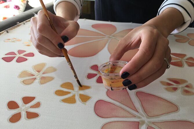 Private Silk Painting Workshop in Jerusalem - Create a scarf - - The Experience in Detail