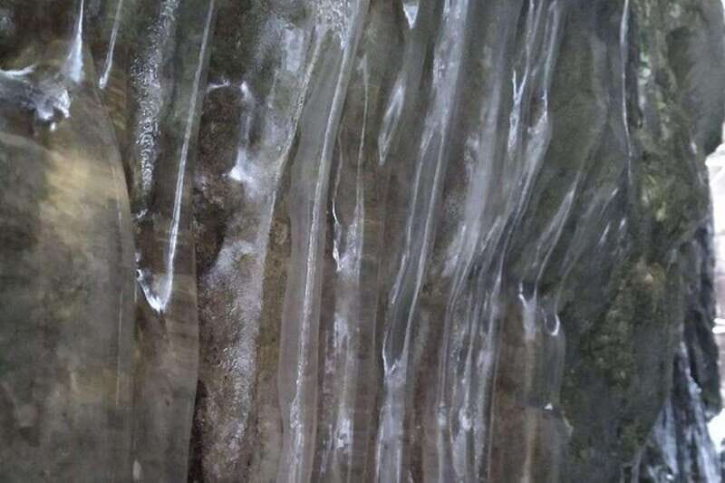 Private Singhampton Caves Snowshoe-Collingwood/Blue Mountain - Key Points