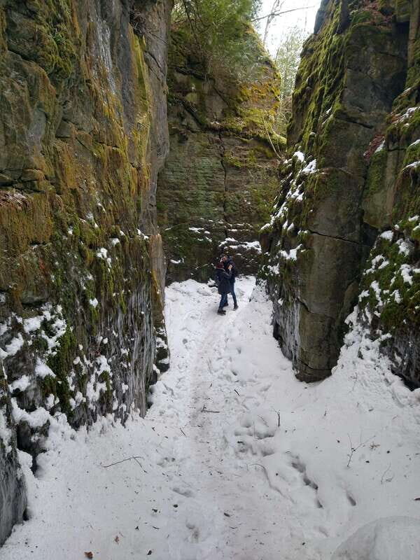 Private Singhampton Caves Snowshoe-Collingwood/Blue Mountain - What Makes This Tour a Standout?