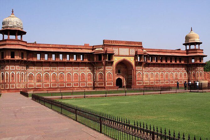 Private Skip the line Taj Mahal Sunrise Trip From Delhi By Car (All Inclusive) - Who Should Consider This Tour?