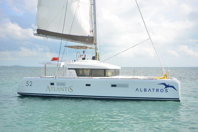 Private Snorkeling and Sightseeing Catamaran Boat Tour Deluxe 36 passengers - Authenticity and Traveler Experience