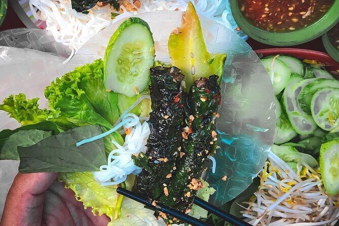 Private Street Food Tour by Motorbike/Car with Local Students - What Makes This Tour Stand Out?