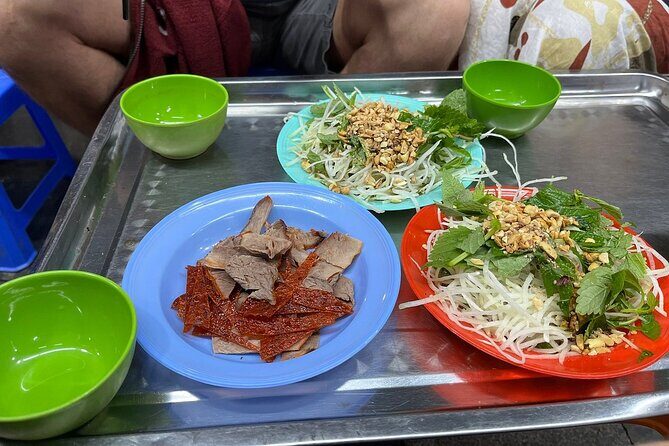 Private Street Food Tour with a Local Food Guide - Exploring Hanoi’s Food Scene – What’s on the Menu?