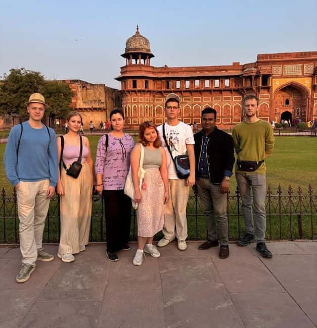 Private Sunrise Taj Mahal & Agra City Tour - (All Inclusive) - Exploring Local Art & Craft
