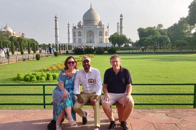 Private Sunrise Taj Mahal Tour from Delhi By Car -All inclusive - FAQ
