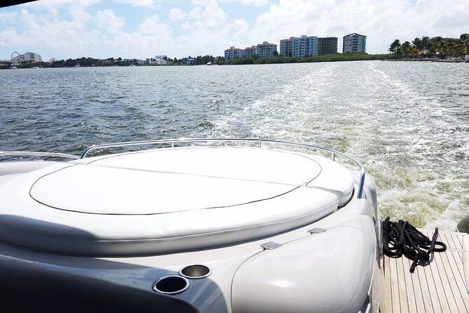 Private SUNSEEKER 60 Yacht Experience for up to 20 Guests - The Sum Up