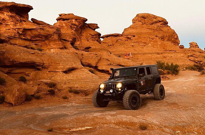 Private Sunset Jeep Ride to Sand Mountain - Authentic Experiences and Authentic Scenery