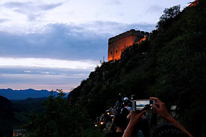 Private Sunset&Night Tour: Simatai Great Wall & Gubei Water Town - Discovering the Gubei Water Town