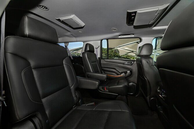 Private SUV Round-Trip from Airport to Hotels in Cabo San Lucas - The Return Trip