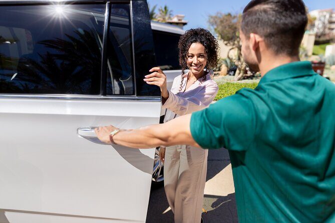 Private SUV Round-Trip from Airport to Hotels in Todos Santos - What Does the Service Include?