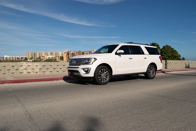 Private SUV RoundTrip From Airport to Hotels in Corridor Zone 2 - Introducing the Private SUV RoundTrip Transfer in Los Cabos