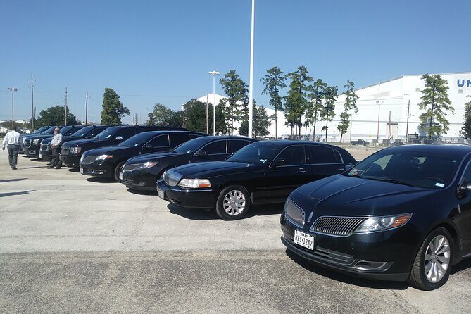 Private SUV Shuttle Hobby Airport to Galveston for Up to 6 Adults - Who Should Consider This Service?