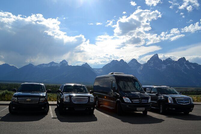 Private SUV Transfers to/ from Jackson Hole Airport JAC - A Practical Look at the Private SUV Transfers to and from Jackson Hole Airport JAC