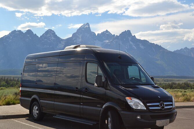 Private SUV Transfers to/ from Jackson Hole Airport JAC - Who should consider this transfer?