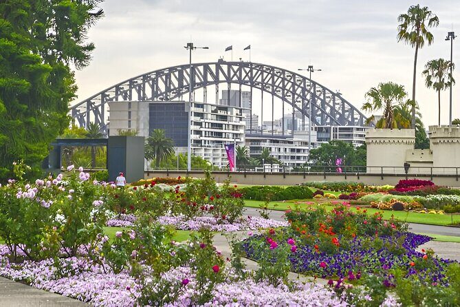 PRIVATE Sydney City Bondi Beach Opera House & Botanic Garden Tour - Who Should Consider This Tour?