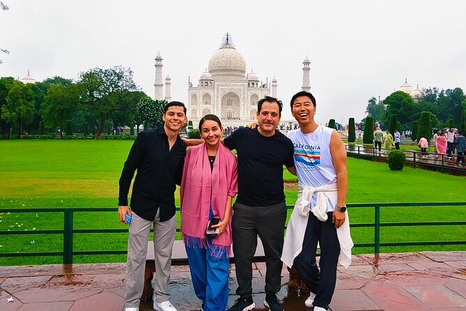 Private Taj Mahal, Agra Fort & Baby Taj Day Tour - All Inclusive - A detailed look at the Private Taj Mahal, Agra Fort & Baby Taj Day Tour – All Inclusive