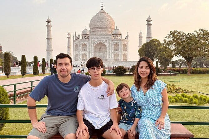 Private Taj Mahal & Agra Fort Guided Tour from Delhi - Detailed Itinerary Breakdown