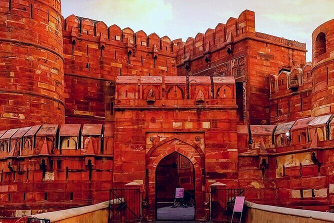 Private Taj Mahal and Agra Fort Day Tour - Why Choose the Private Taj Mahal and Agra Fort Tour?