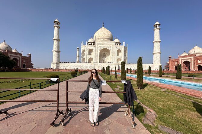 Private Taj Mahal Sunrise & Agra Day Tour By Car - The Experience: What to Expect