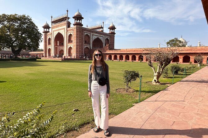 Private Taj Mahal Sunrise & Agra Day Tour By Car - FAQs