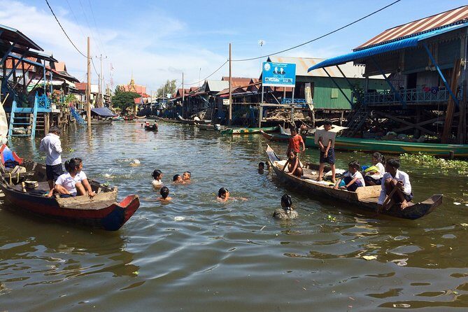 Private Taxi Between Phnom Penh - Siem Reap Stop Sightseeing - An In-Depth Look at the Cambodia Private Taxi Tour