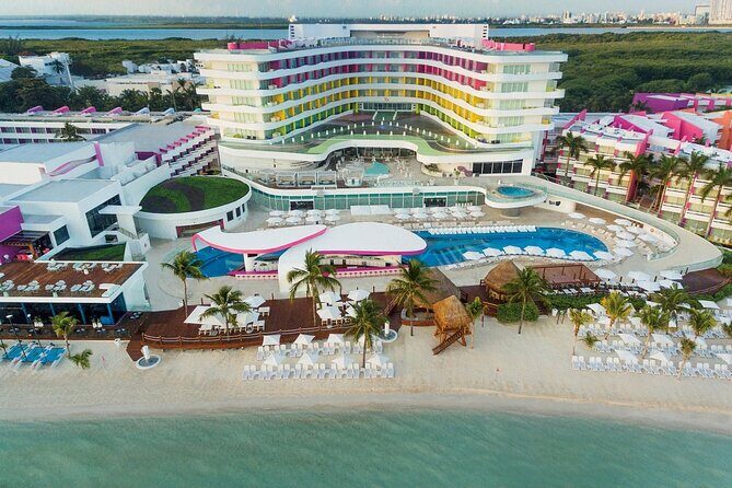 Private Taxi from Bavaro Hotel to Santo Domingo Airport - Who Is It Best For?