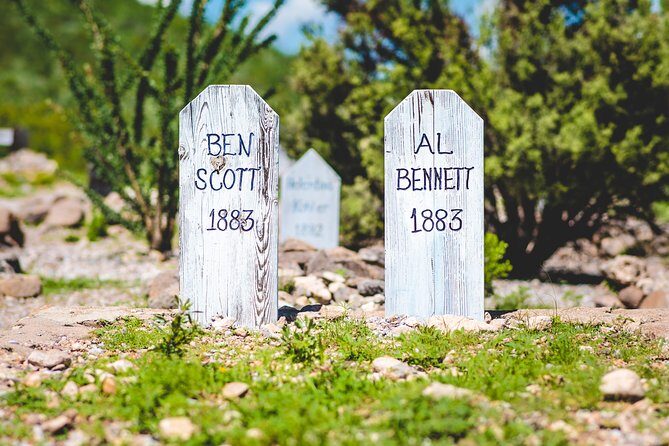 Private Tombstone Arizona and San Xavier Mission Day Trip - Key Points