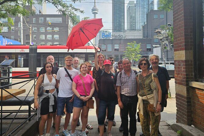 Private Toronto City Highlights 3 Hour Walking Tour - Detailed Review of the Tour