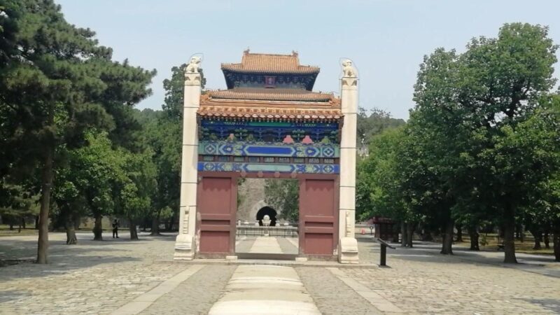 Private Tour: Badaling Great Wall and Dingling at Ming Tombs - Detailed Review: What to Expect and How It Benefits You